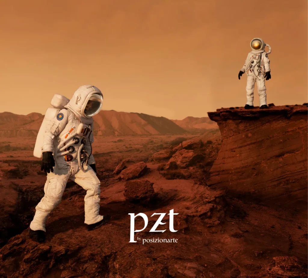 Dos astronautas representan a PZT, la agencia de marketing digital que mejor opera en Cáceres y Madrid
